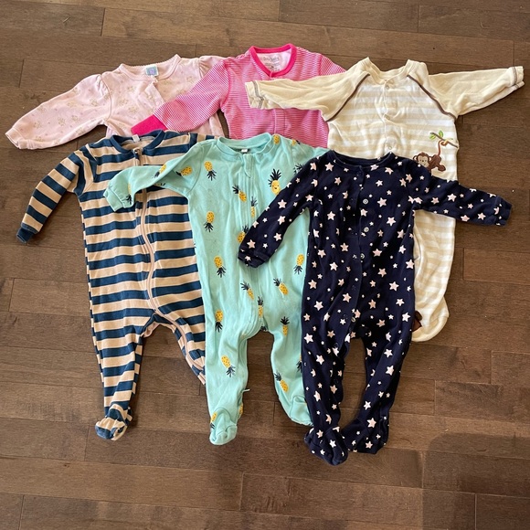 Baby Girl (or boy!) 6-9 Month Bundle - Picture 10 of 10
